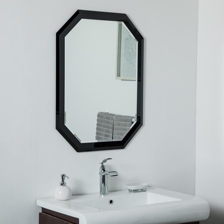 DECOR WONDERLAND Decor Wonderland SSM9002B 31.5 x 23.6 in. Bella Frameless Bathroom Wall Mirror SSM9002B